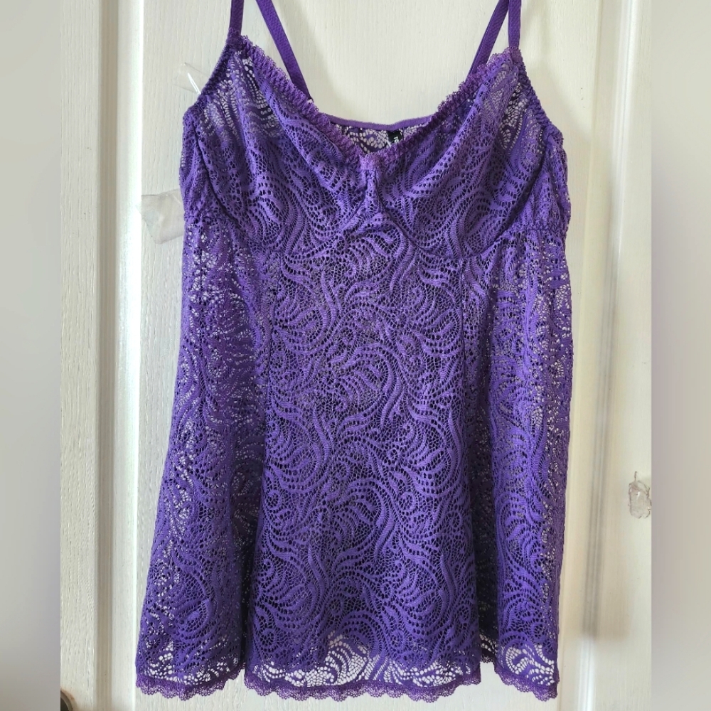 Torrid Purple Lace Nigth Gown.